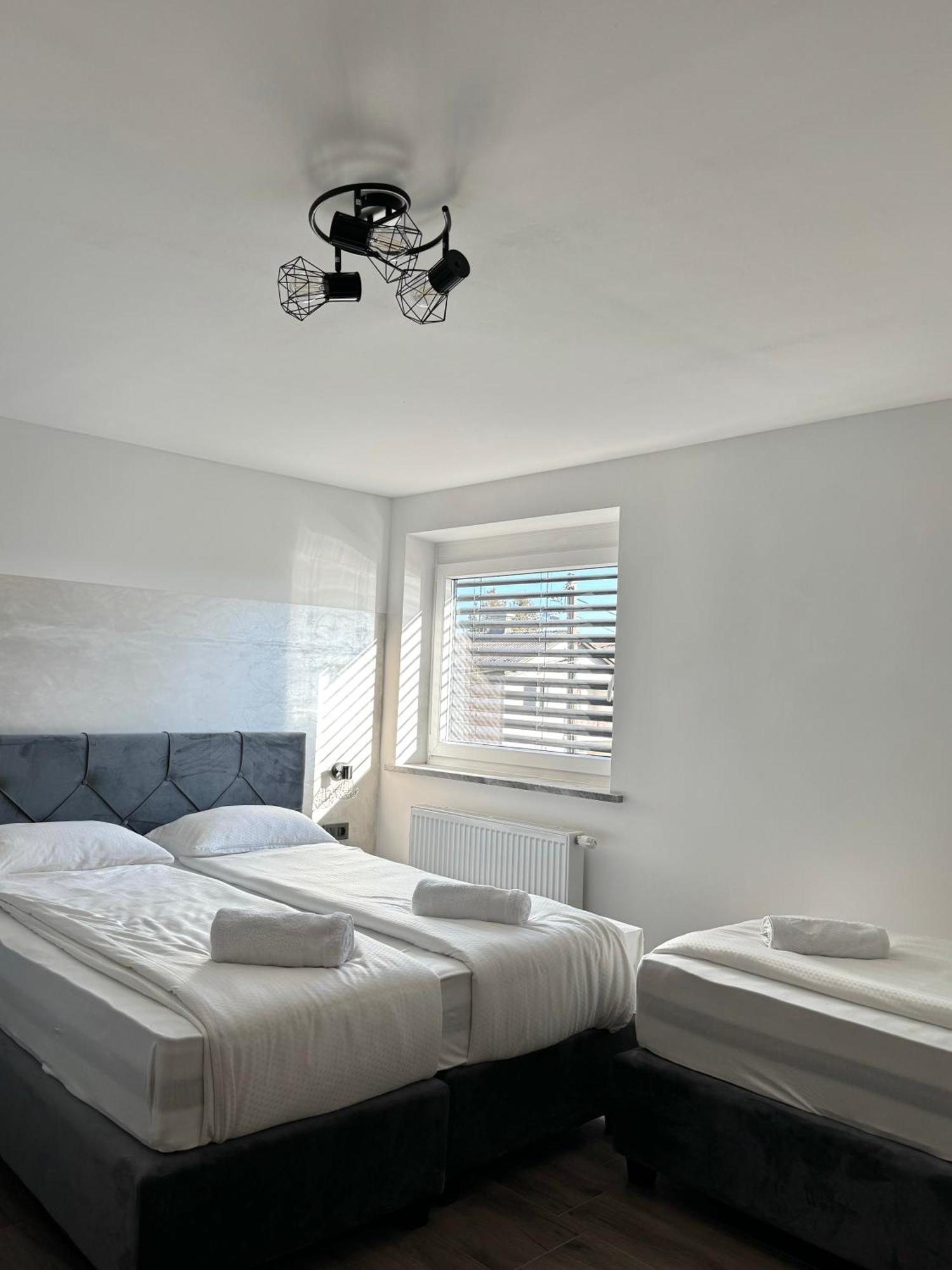 L&L Rooms Maribor Exteriér fotografie